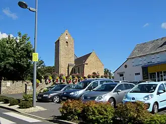 The church in Grandparigny