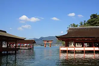 Itsukushima Shrine and Torii Gate (Hatsukaichi)