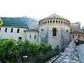 L'église abbatiale vue de l'aval