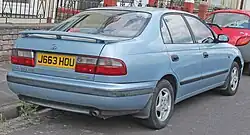 Pre-facelift Carina E 2.0 GLi saloon (ST191, UK)