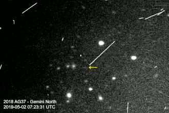 Gemini North telescope images of 2018 AG37, the farthest known Solar System object as of 2025[update]
