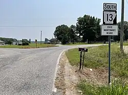Northern terminus of AR&nbsp;13 at Campground Road in Beebe