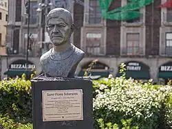 A sculpture on a plinth.