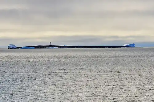 Southern coast of Bolshevik Island: Antsev Point (78°11’N, 103°7’E)