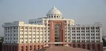 Babu Banarasi Das University