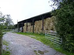 Barn on the outskirts of Singleborough village, 2006