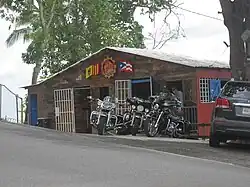Biker bar in Morovis Sur