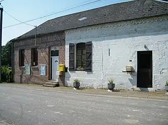 The town hall of Bayencourt