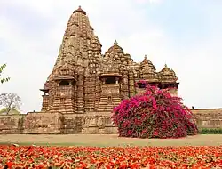 Indian architecture: The Kandariya Mahadeva Temple (Khajuraho, Madhya Pradesh, India), c. 1030