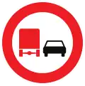 C39: No overtaking for vehicles with a maximum allowed mass of over 3,5 tonnes