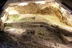 Bilzingsleben, possibly built by Homo heidelbergensis, 400–350.000 BCE.[18][19]