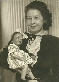 Božena Weleková with Mánička, 1952