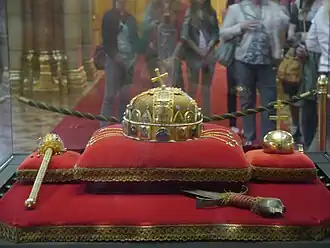 Regalia of Hungary&nbsp;[hu; de] with the orb; note the patriarchal cross on the orb