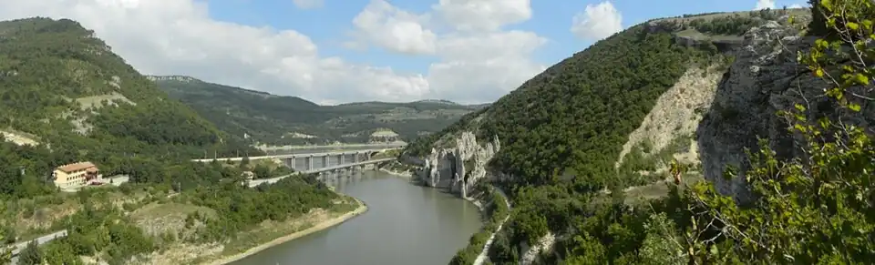 Panoramic view at Chudnite Skali