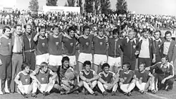 Fuchs (first from the right in the top row) with the team of BFC Dynamo at the Friedrich-Ludwig-Jahn-Sportpark on 26 May 1979.
