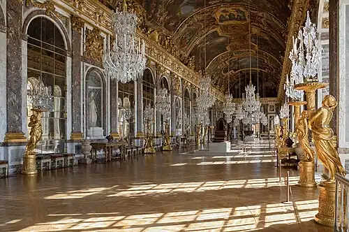 Hall of Mirrors in the Palace of Versailles by Jules Hardouin-Mansart (begun 1678–1686)
