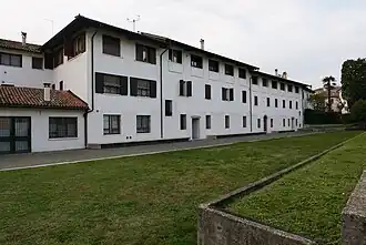 Detail of architecture in Corte dei Roda