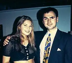 Image 34Example of 1990s men's and women's fashion, 1994 (from 1990s in fashion)