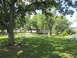 Delgado, City Park Campus, Fountain