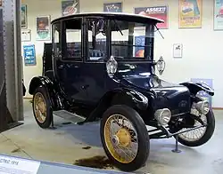 1916 Detroit Electric in Brussels Autoworld Museum