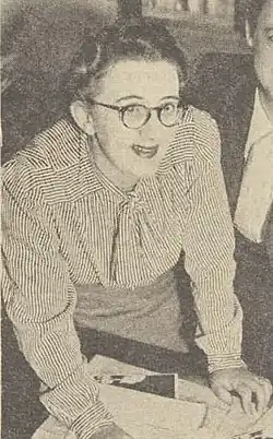 Fenston in 1947