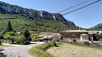 A general view of Eyzahut