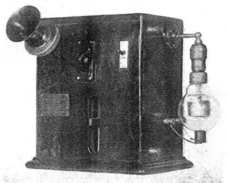 Image 6The first commercial AM Audion vacuum tube radio transmitter, built in 1914 by Lee De Forest who invented the Audion (triode) in 1906 (from History of radio)