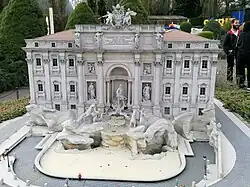 Trevi Fountain, Rome ( Italy)