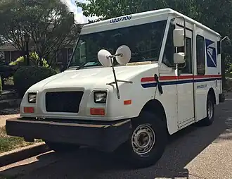 A 2000 Ford-Utilimaster FFV of the USPS, seen in Mount Lebanon, Pennsylvania, in August 2020