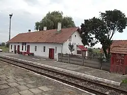 Imeni train station