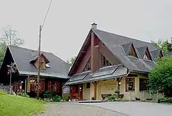 Garanas town hall and school