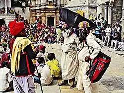 Greedy urban traders