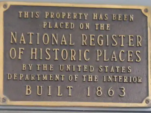 Plaque dedicating NRHP