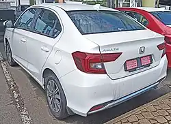 Rear view (facelift)