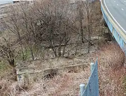 West end of platforms