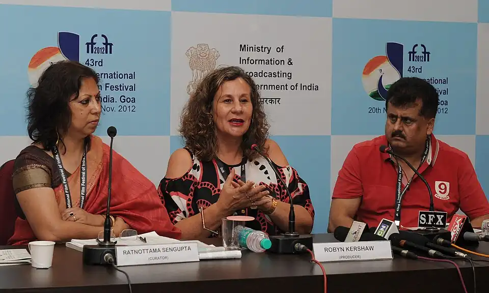 Interaction with Ratnottama Sengupta Curator 'Incredible India' along with Robin Kershaw Producer of the film 'Save Your Legs' & Pravesh Sahani, the Line Producer ‘Best Exotic Marigold Hotel & Slumdog Millionaire’.jpg