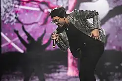 Nurtas performing in 2020