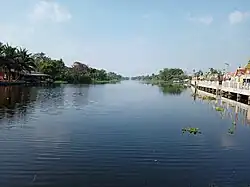 Khlong Damnoen Saduak canal in the area of Krathum Baen, where it empties into the Tha Chin river