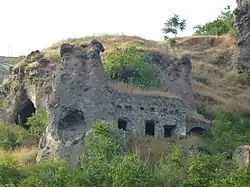 Detail of artificial cave and construction