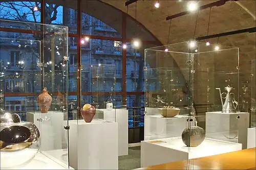 A typical view from the inside of one of the vaults