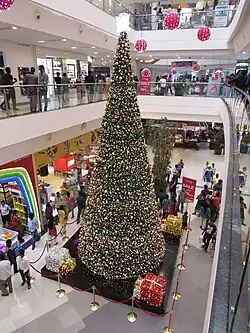 Christmas tree in Phoenix Market City