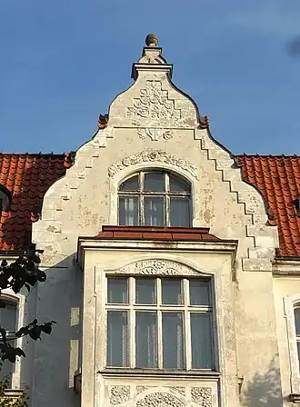 Detail on the gable with ornamented motif
