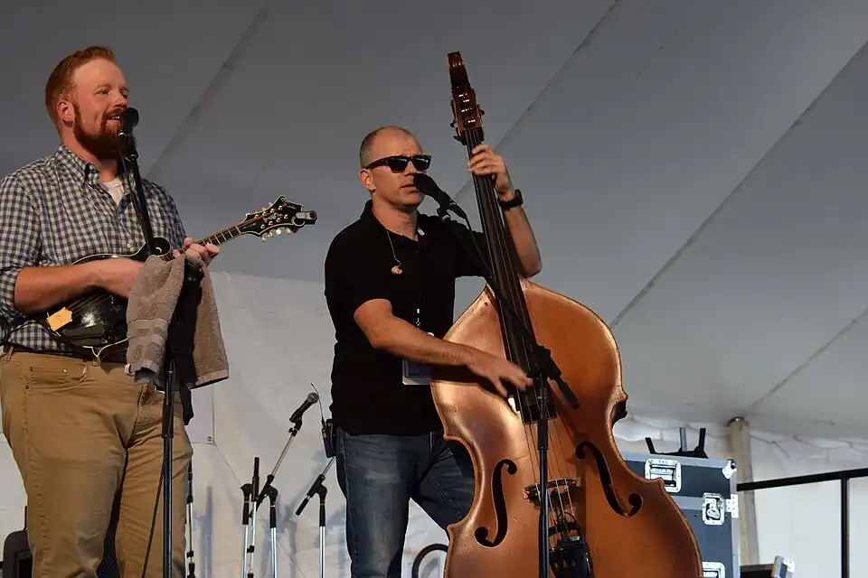 Lonesome River Band (48890300443).jpg