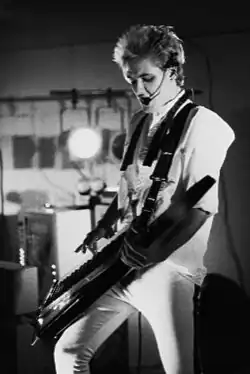 Solitaire performing live at Maryland Institute College of Art, 1985