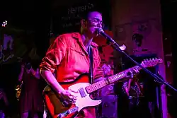 Gadú performing at Citibank Hall (2018)