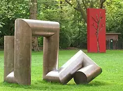 Sculptures by Friedrich Gräsel and Gloria Friedmann at the Moltkeplatz