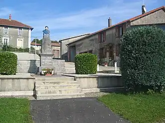 The war memorial in Cléry-le-Grand