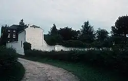 Papelotte viewed from the road