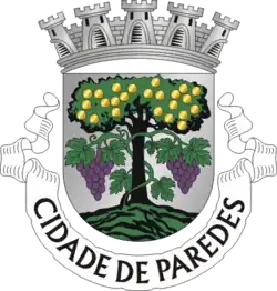 Coat of arms of Paredes