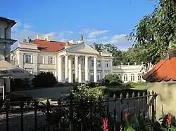 Śmiełów Palace